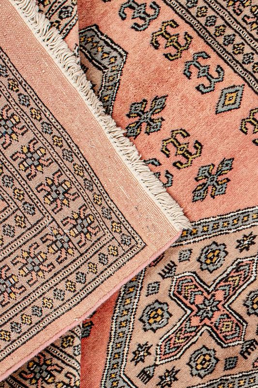 Pakistani Wool - Handmade Rug