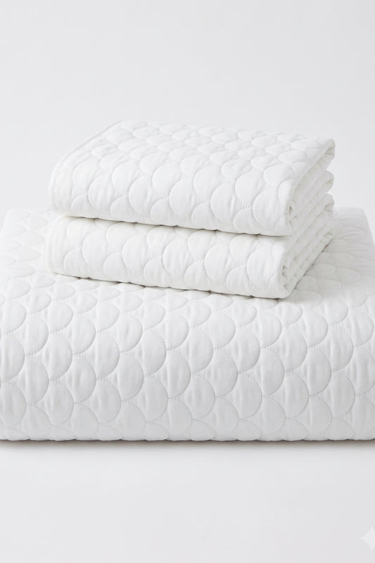 Cloud White Scallop - Bedspread Set