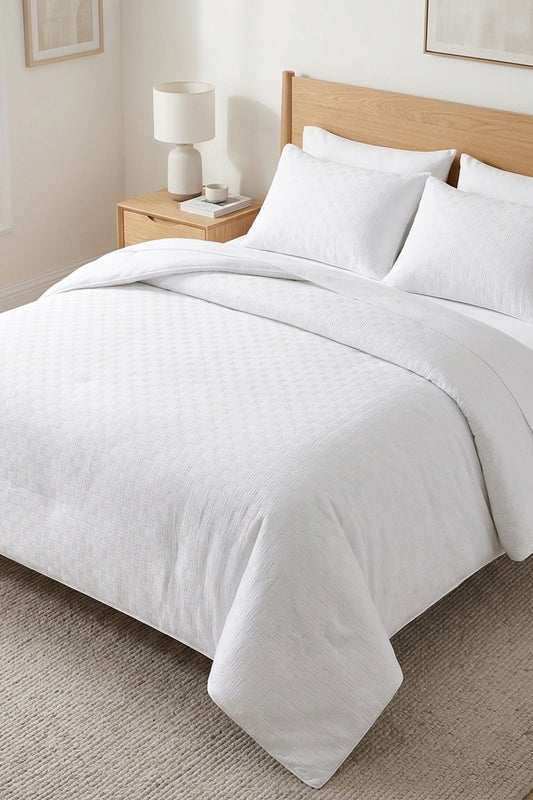 Alpine White Woven - Bedspread Set