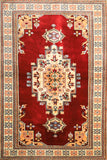 Pakistani Gildar - Handmade Rug