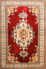 Pakistani Gildar - Handmade Rug